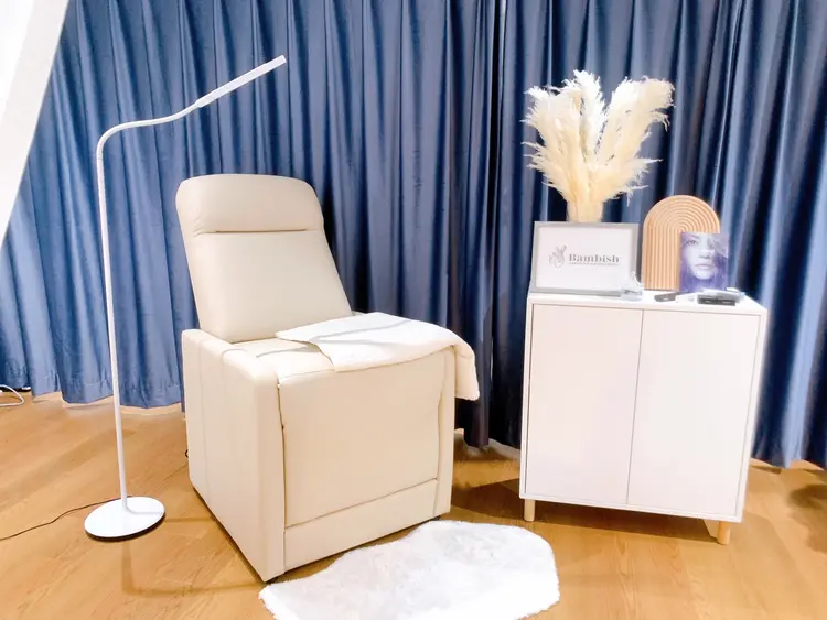 眉毛アイブロウ＆まつ毛パーマ専門店　バンビッシュ恵比寿店の内観・外観2