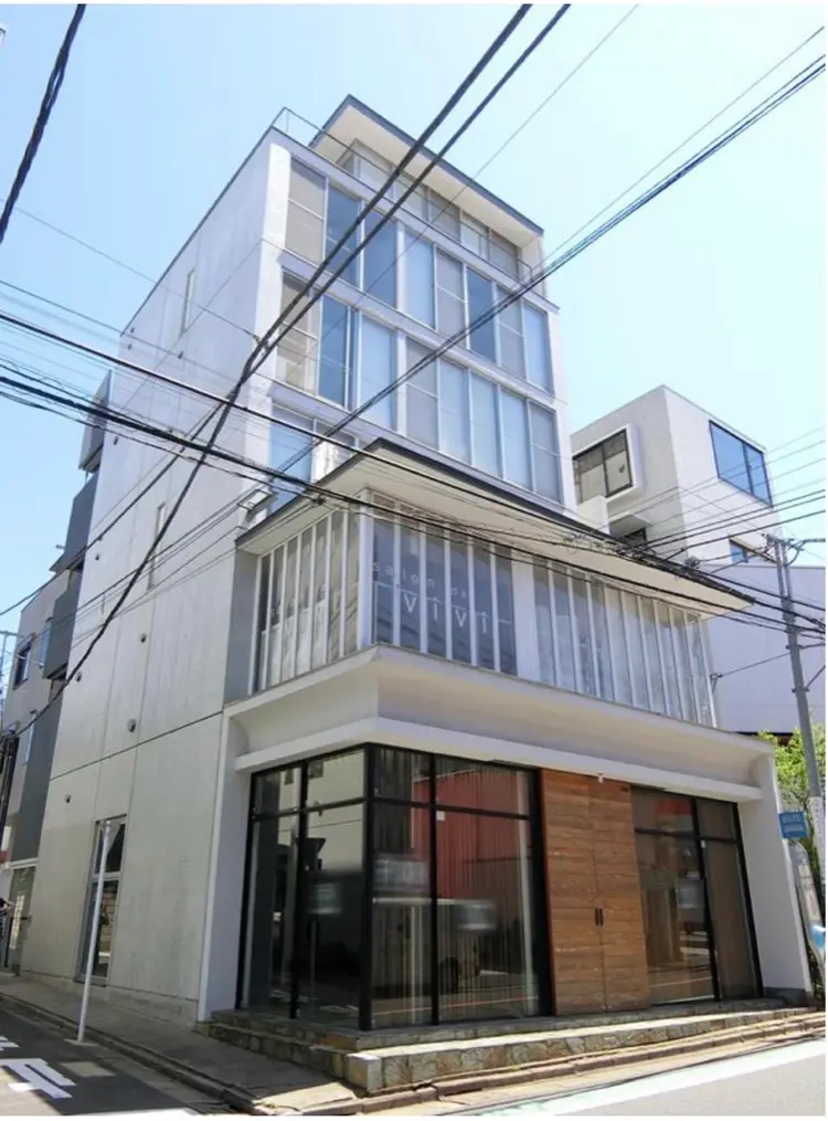 ラモーダ自由が丘店の内観・外観2