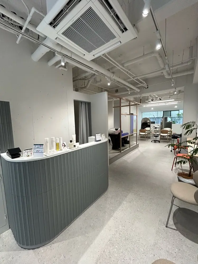 saraの内観・外観2