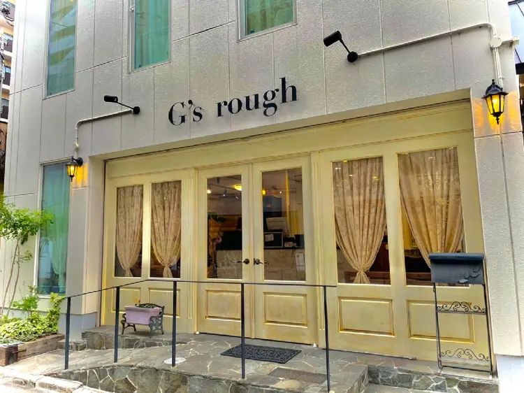 ジーズラフの内観・外観1