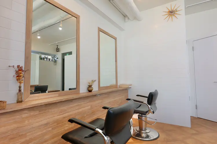 Reliefの内観・外観3