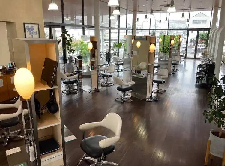 イーストハムアールの内観・外観2