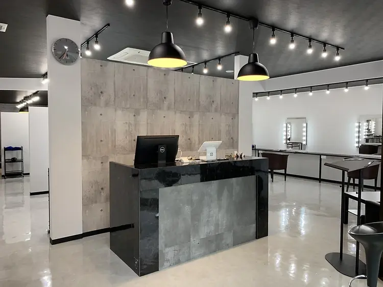 _White 浜松の内観・外観2