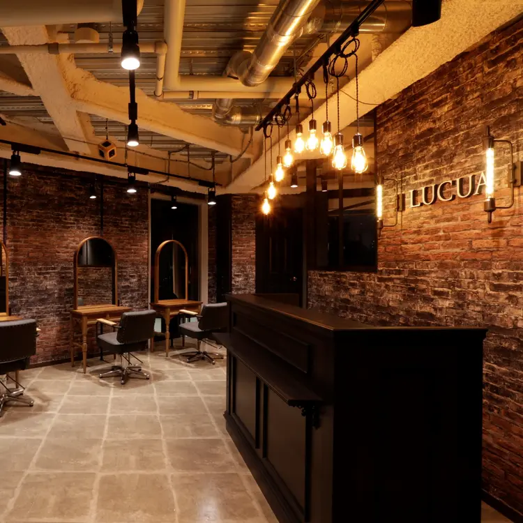 LUCUAの内観・外観2