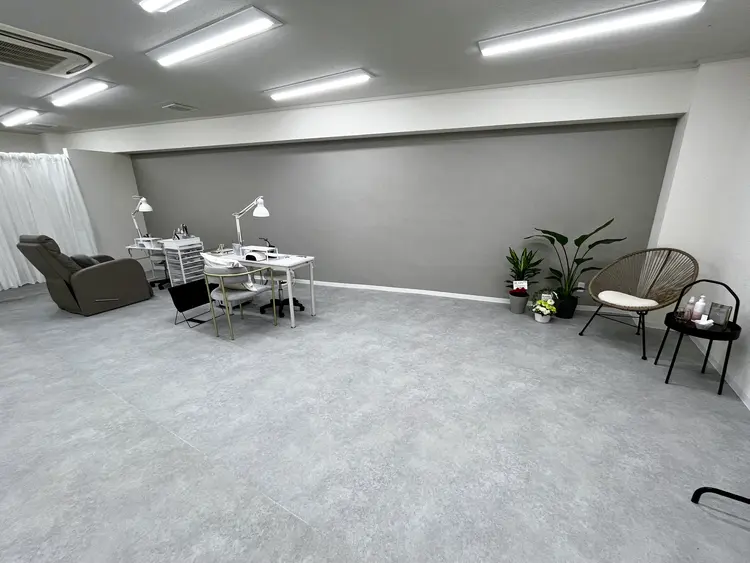 nail salon Penailsの内観・外観1