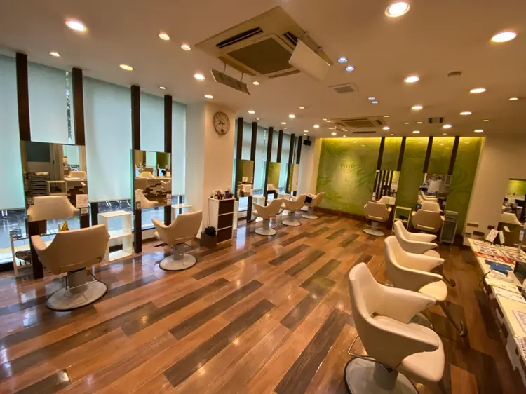 オリーブ南森町店の内観・外観2