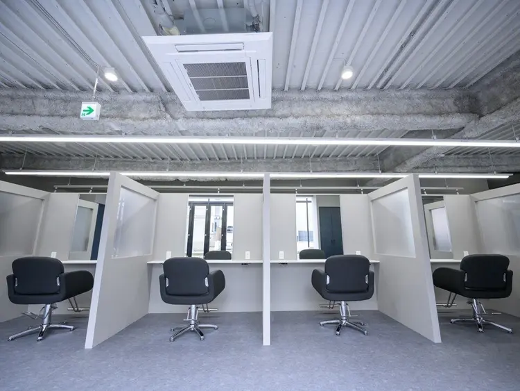 amie千葉店の内観・外観3