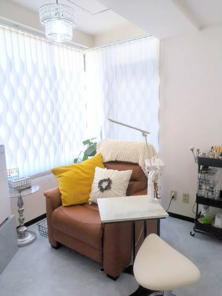 nail lounge Sの内観・外観1