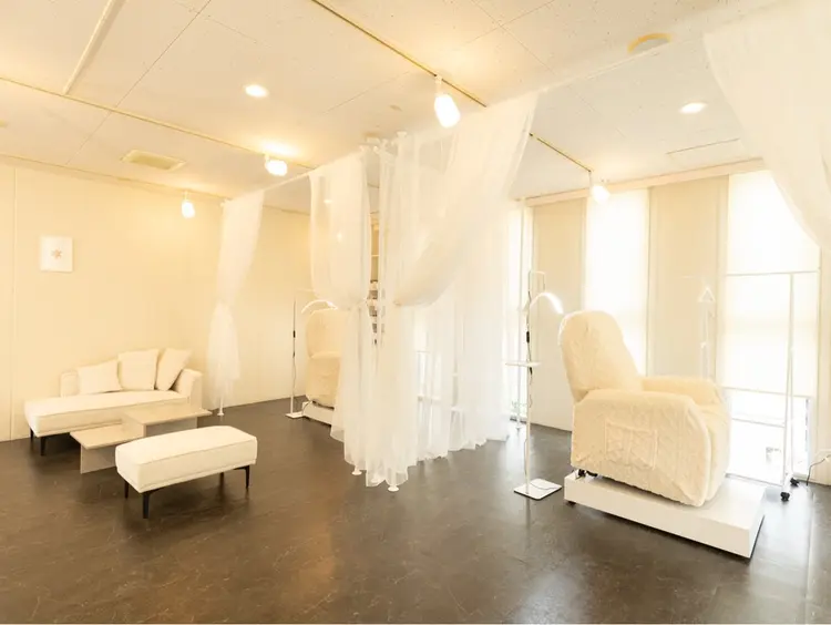 Cher eyelash&eyeblowの内観・外観1