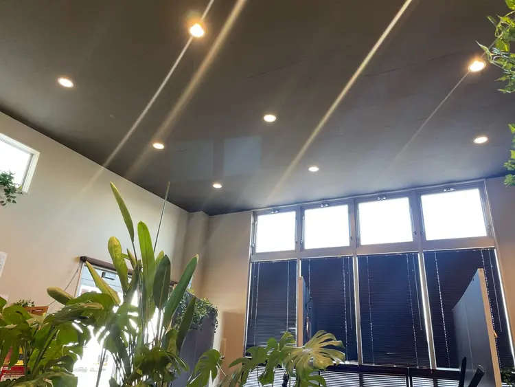 eyelash & eyebrow  auliiの内観・外観2