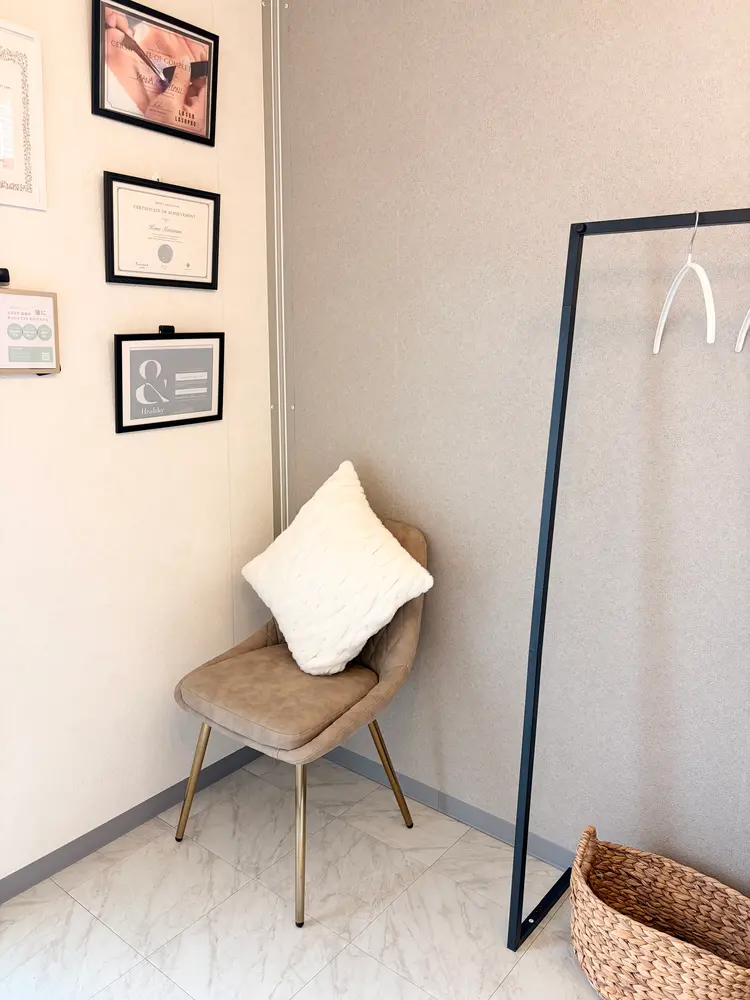 eyelash Mu-teの内観・外観2