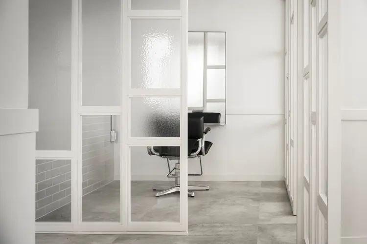 GO TODAY SHAiRE SALON横浜店の内観・外観3