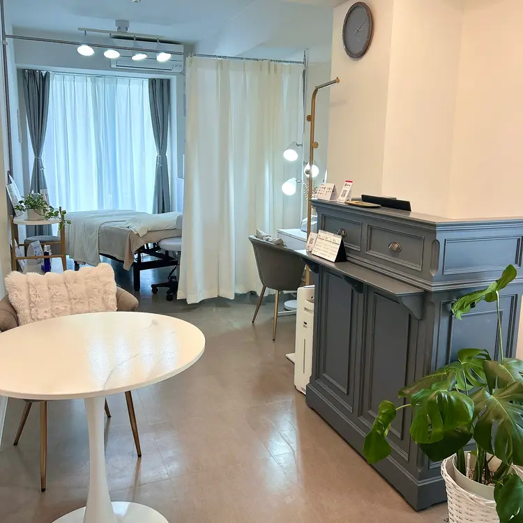 目元ケア専門エステサロン Lumiere〜ルミエール〜の内観・外観1