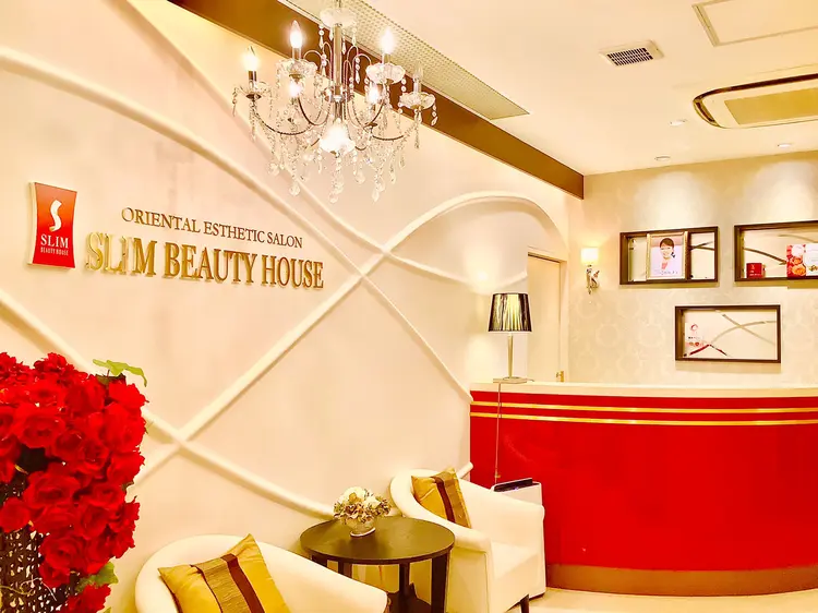 スリムビューティハウス 新宿総本店の内観・外観1