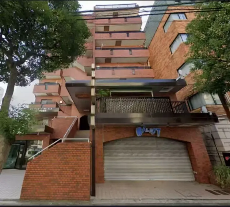 アデルエクステサロンの内観・外観1