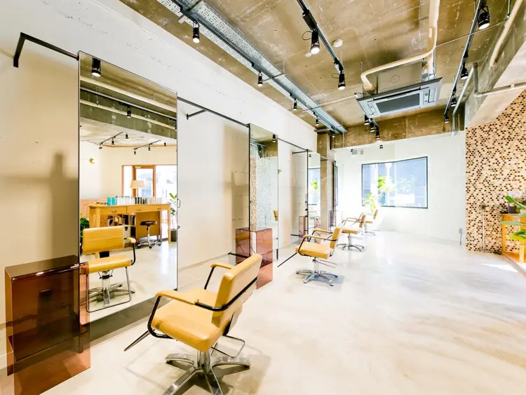 ubuhairsalonの内観・外観3