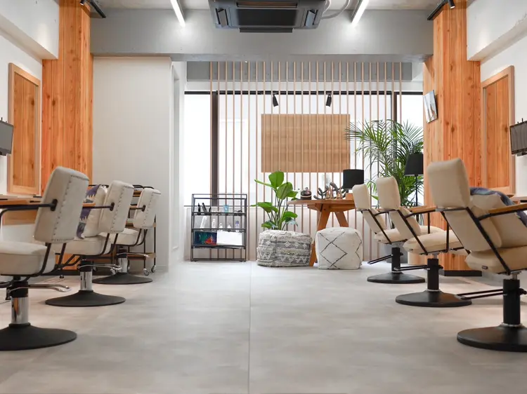 RINOSHORES 横浜元町店の内観・外観2