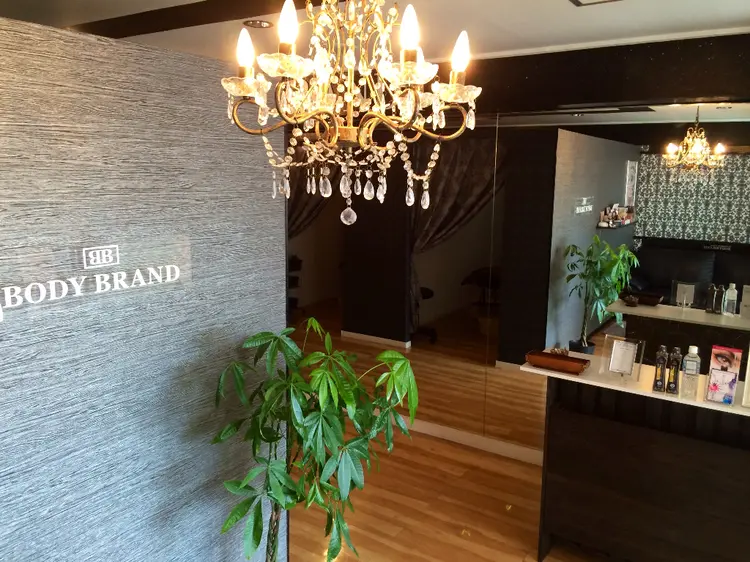 BODY BRAND Vi+の内観・外観1