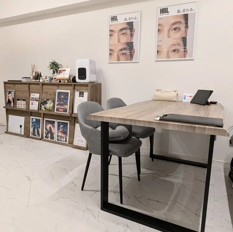 Felisa鹿児島中央駅前店の内観・外観1