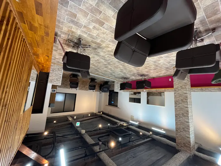 スターリバーの内観・外観2