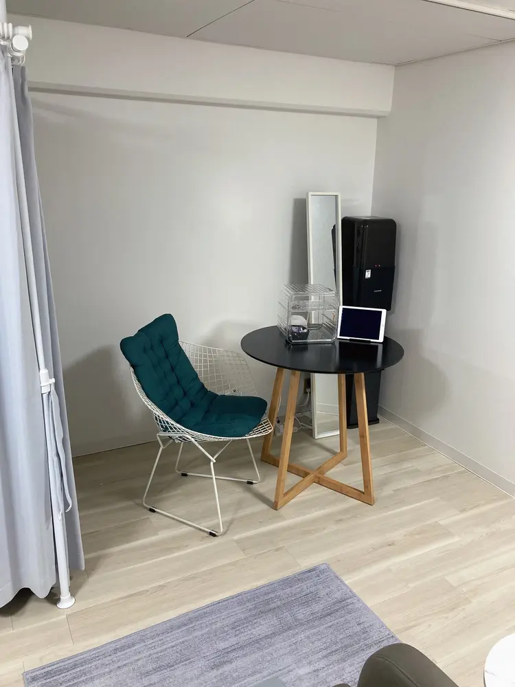 ネイルサロンエスポアール  有楽町店の内観・外観3