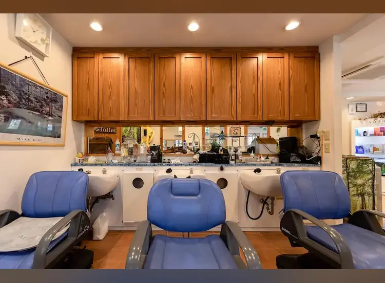 遠赤まつげパーマ専門【Eyes MAHALO】の内観・外観3