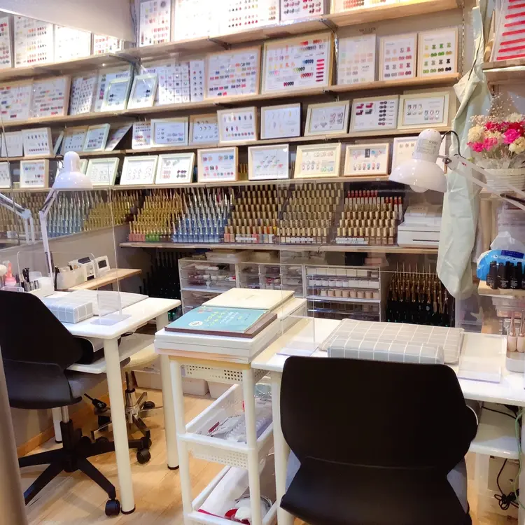 Nail salon Lumiaの内観・外観2