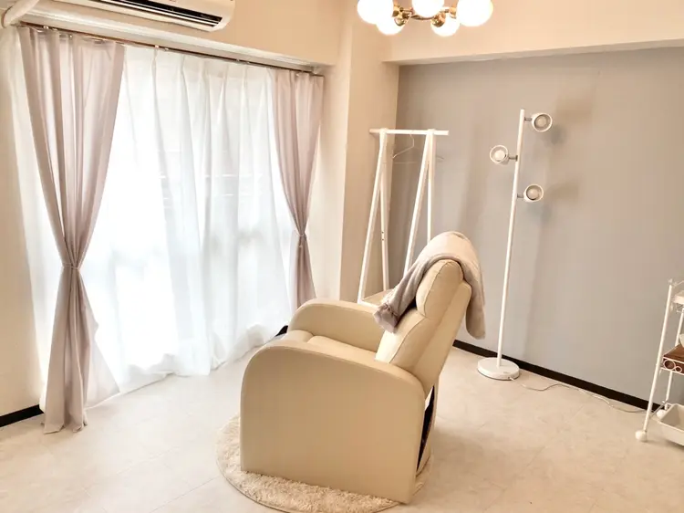 mia nail&eyelashの内観・外観1