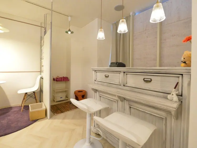 Salon de Lyckaの内観・外観1