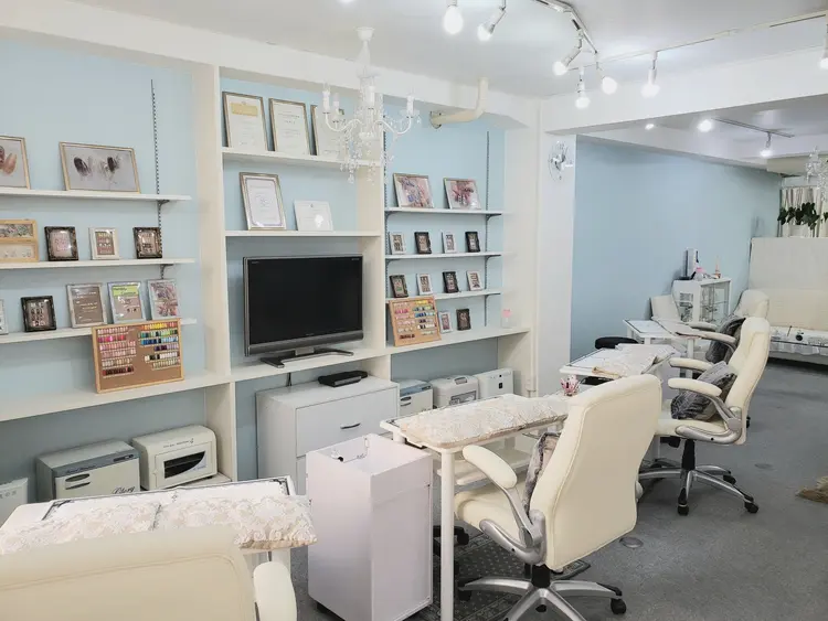 WIND-Total Beauty Salon-の内観・外観1