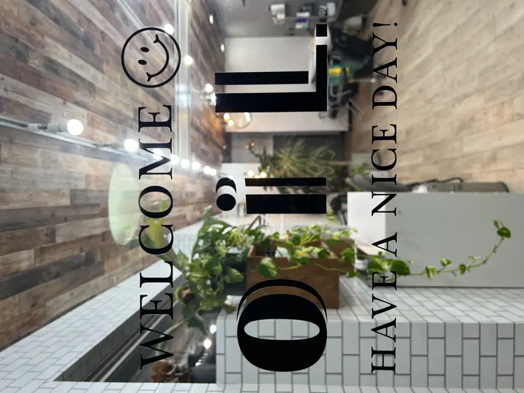 oiLの内観・外観1