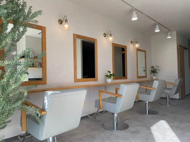 LYTRIEの内観・外観2