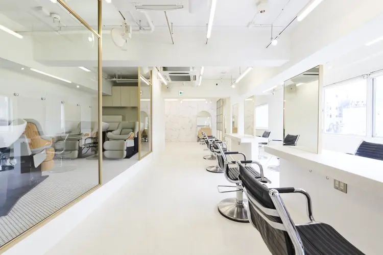 i.＋OMOTESANDOの内観・外観1