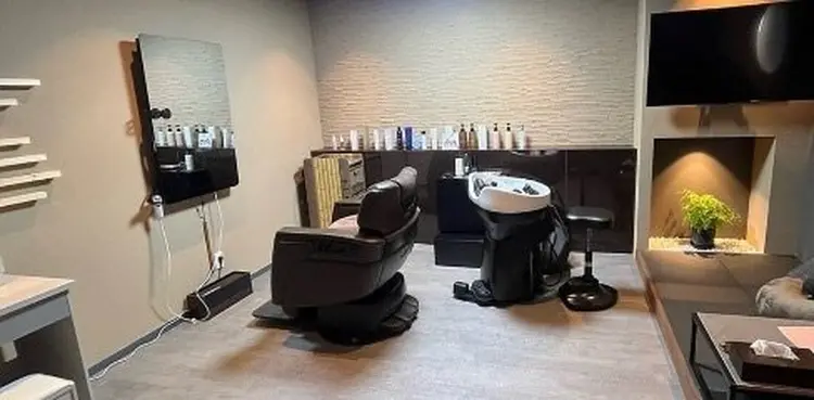 NIRの内観・外観1