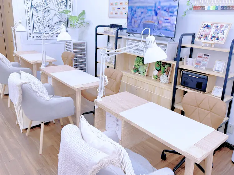 Rani Nailの内観・外観2