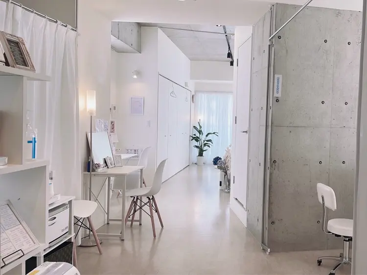 わたしのハイフ。明石店の内観・外観1