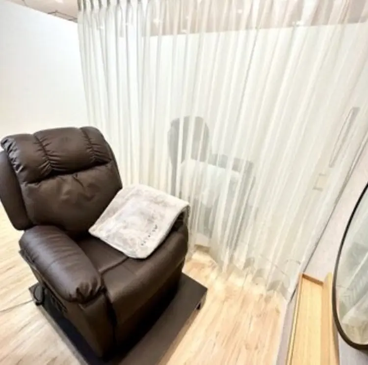 KANGOL BEAUTY SALON Eyelash&Face/Shaving プラーレ松戸店の内観・外観2