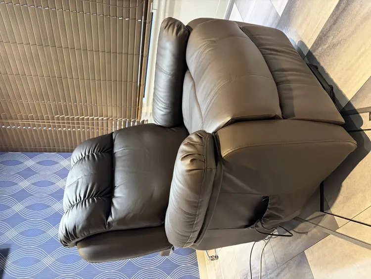 ビューステージ アイブロウサロンの内観・外観3