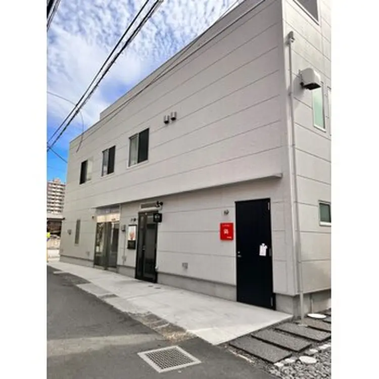 クレセントアイ所沢店の内観・外観2