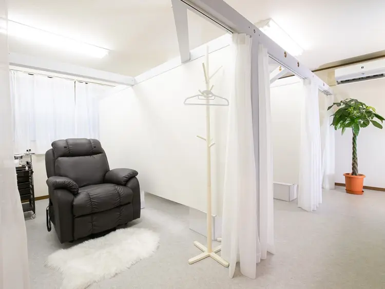 アイブロウサロン HEXA 千葉店【眉毛専門店】の内観・外観1