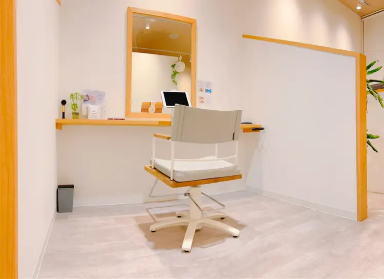 CAFUNE hair &eye 小牧の内観・外観1