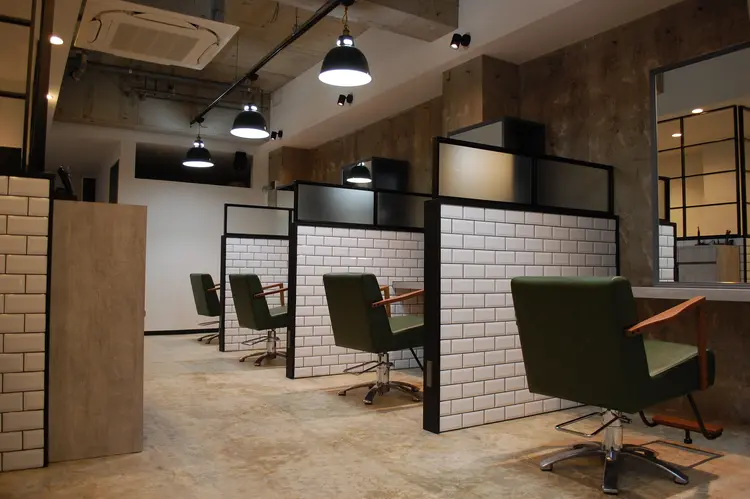 MEN'S SALON alfRed 瑞穂店の内観・外観2