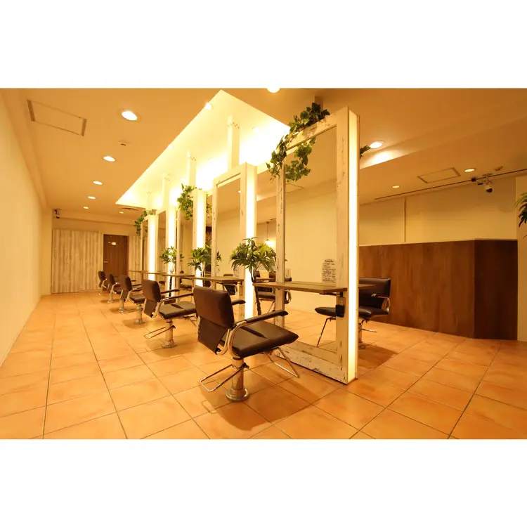 clon 美容室の画像