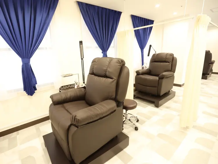 Daisy Lash  神戸三宮店の内観・外観2