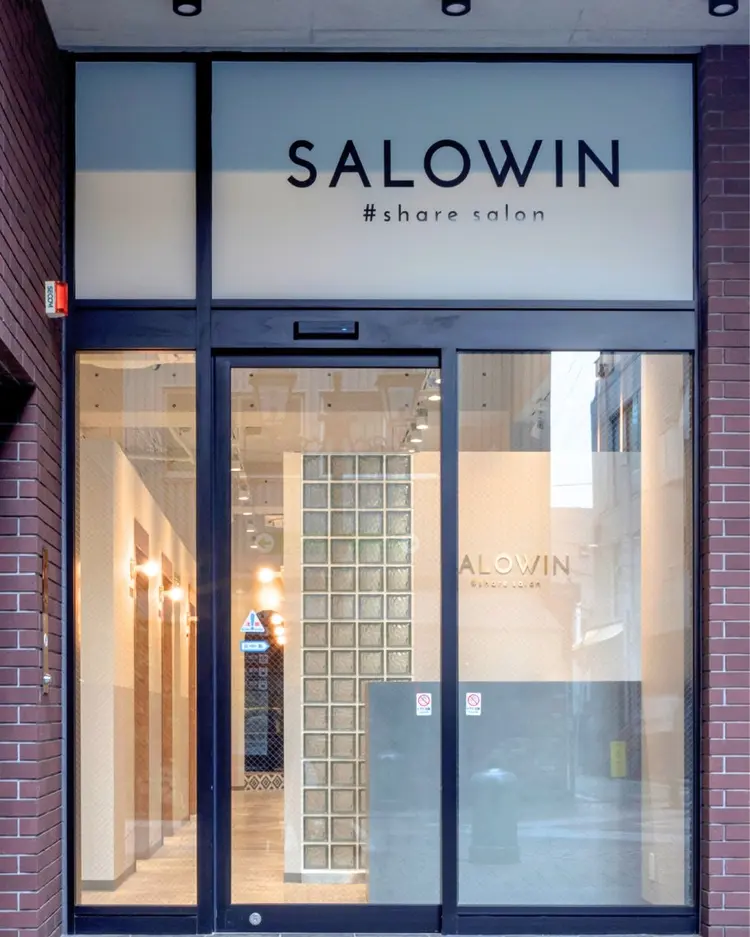 SALOWIN熊本上通り店の内観・外観1