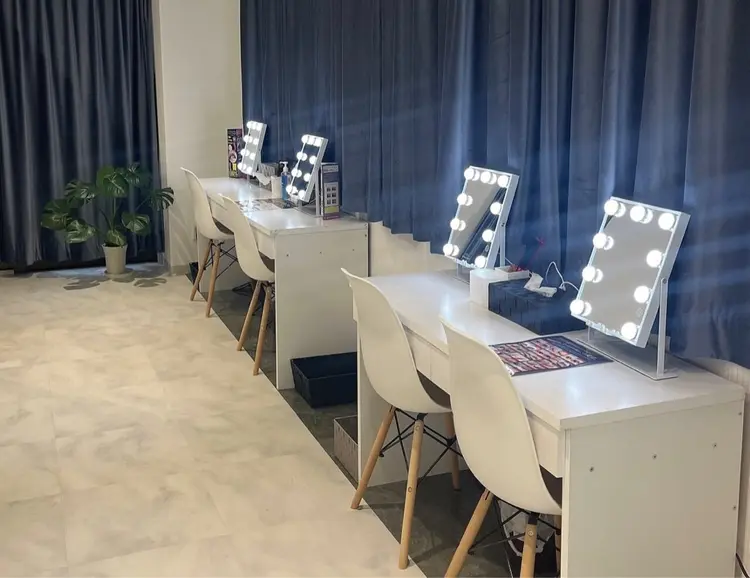 EYE405の内観・外観3