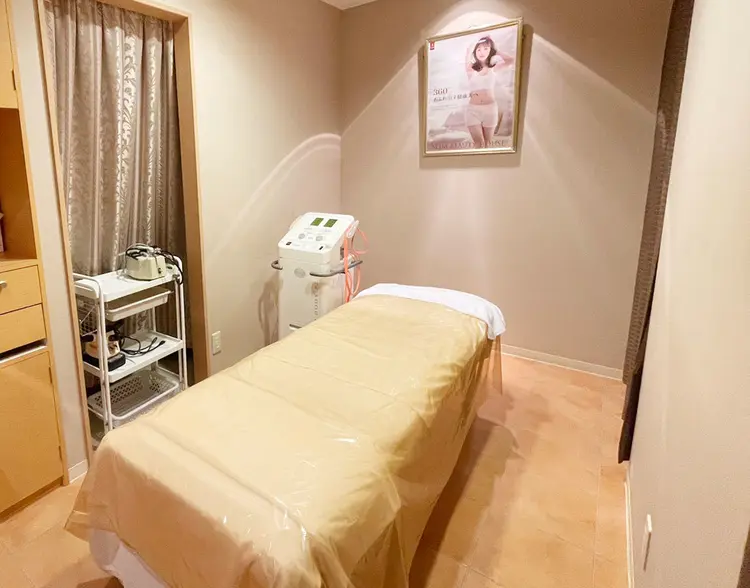 スリムビューティハウス 豊田GAZA店の内観・外観3