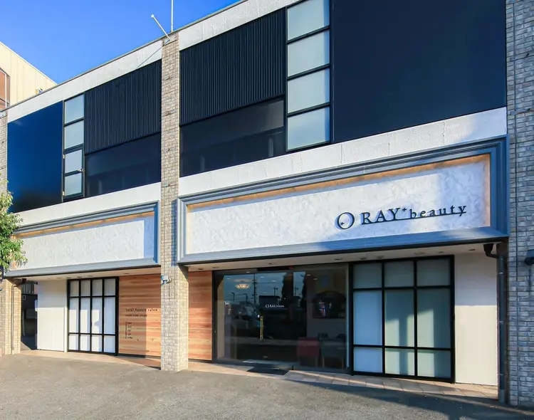 レイビューティー一宮店の内観・外観1