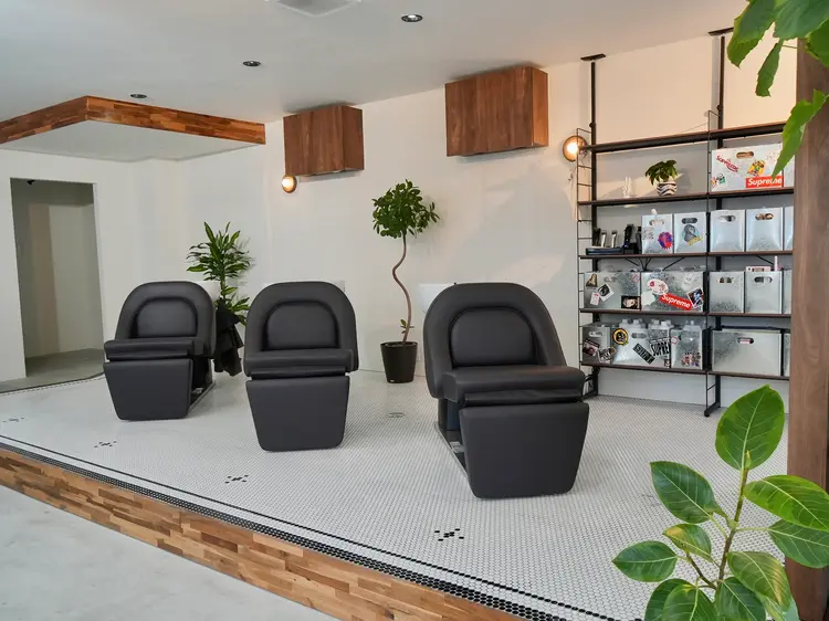 (h)wimの内観・外観2