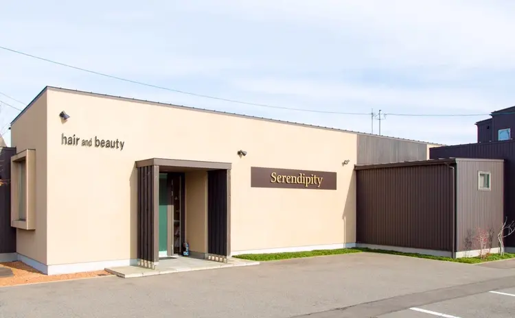 美髪に特化した髪の修復専門サロンSerendipityの内観・外観1